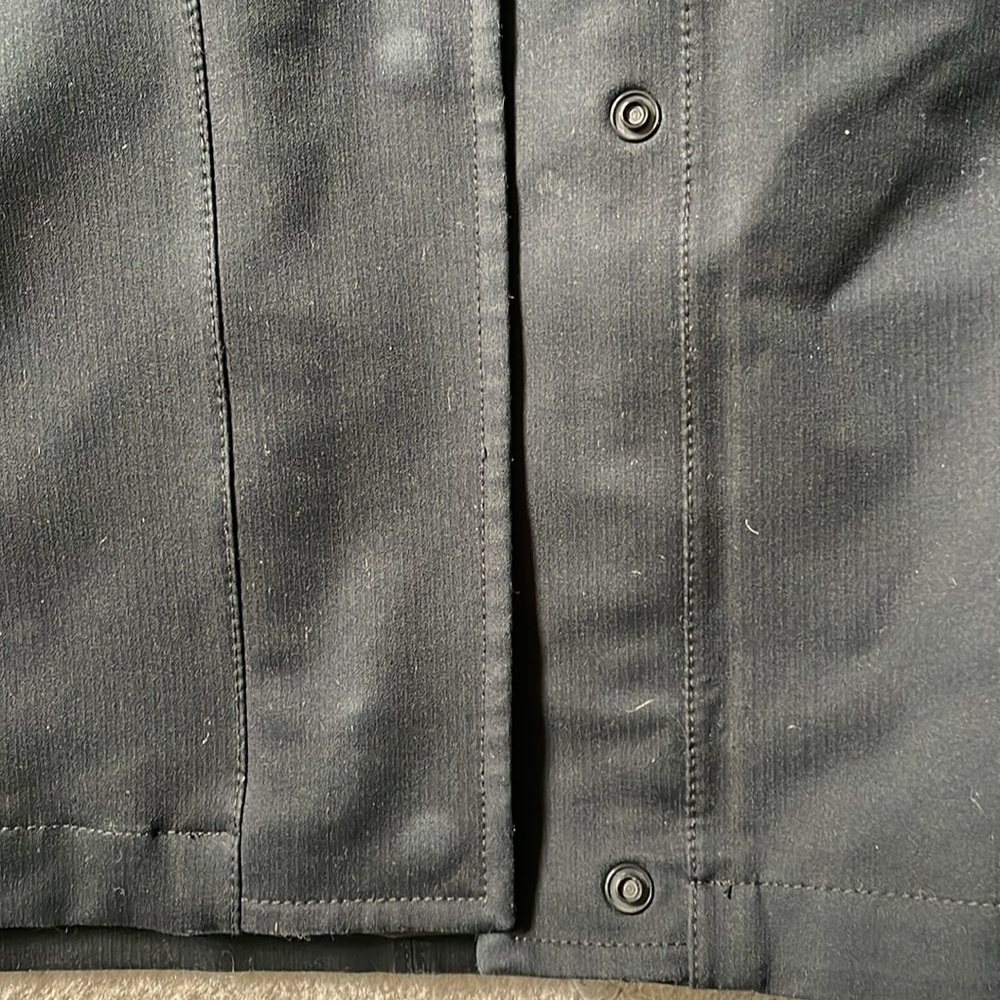 Patagonia Black Women's Jacket - Picture 9 of 10